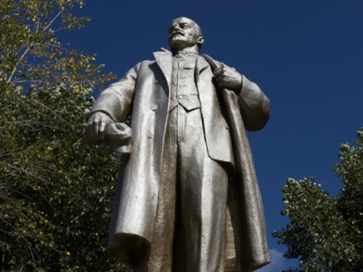 Памятник В.И. Ленину..